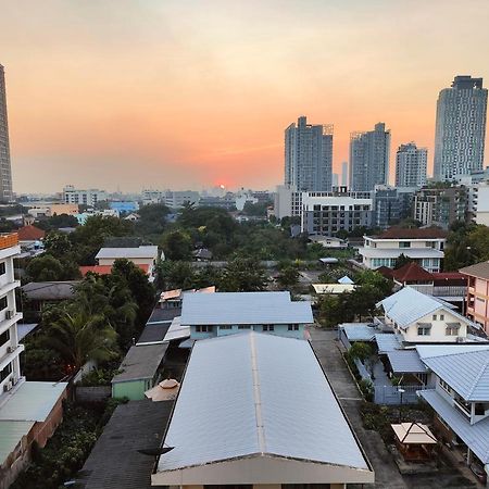 Sundowner Sukhumvit Lägenhet Bangkok Exteriör bild